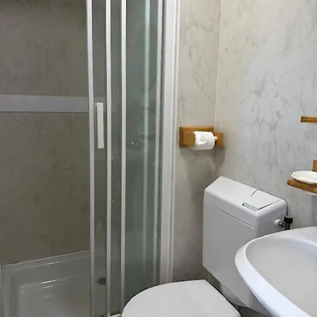 Le De Ben * Vauville